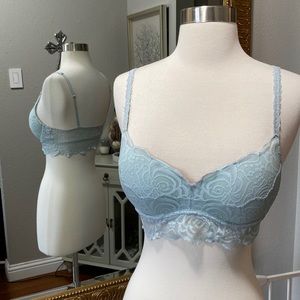 PINK by Victoria’s Secret Padded/Push-up Bra - Small